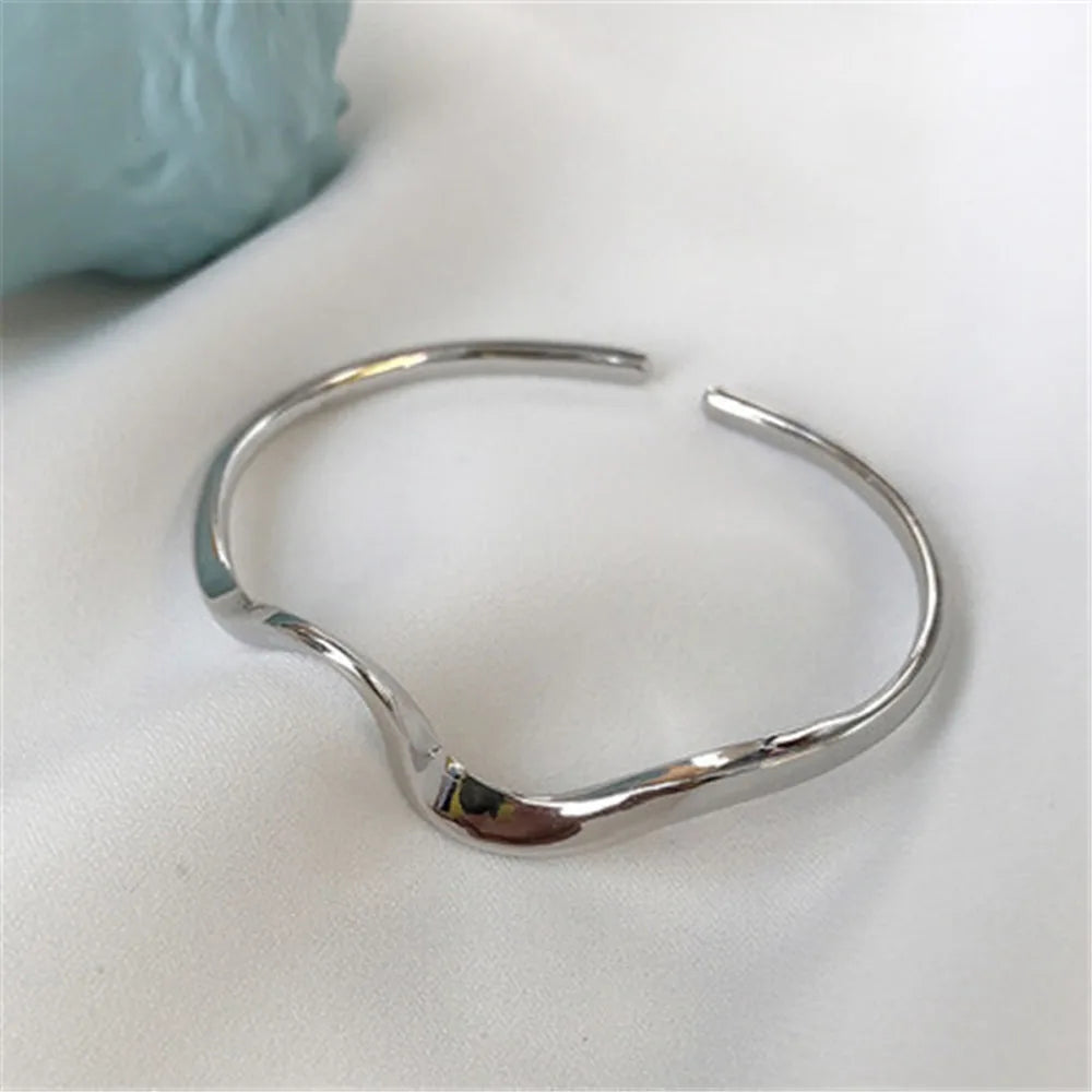 Water Wave Pattern Bracelet