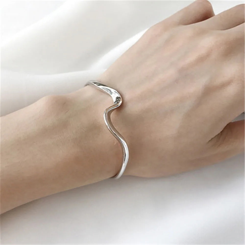 Water Wave Pattern Bracelet