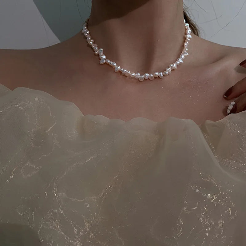 Dainty Pearl Necklace